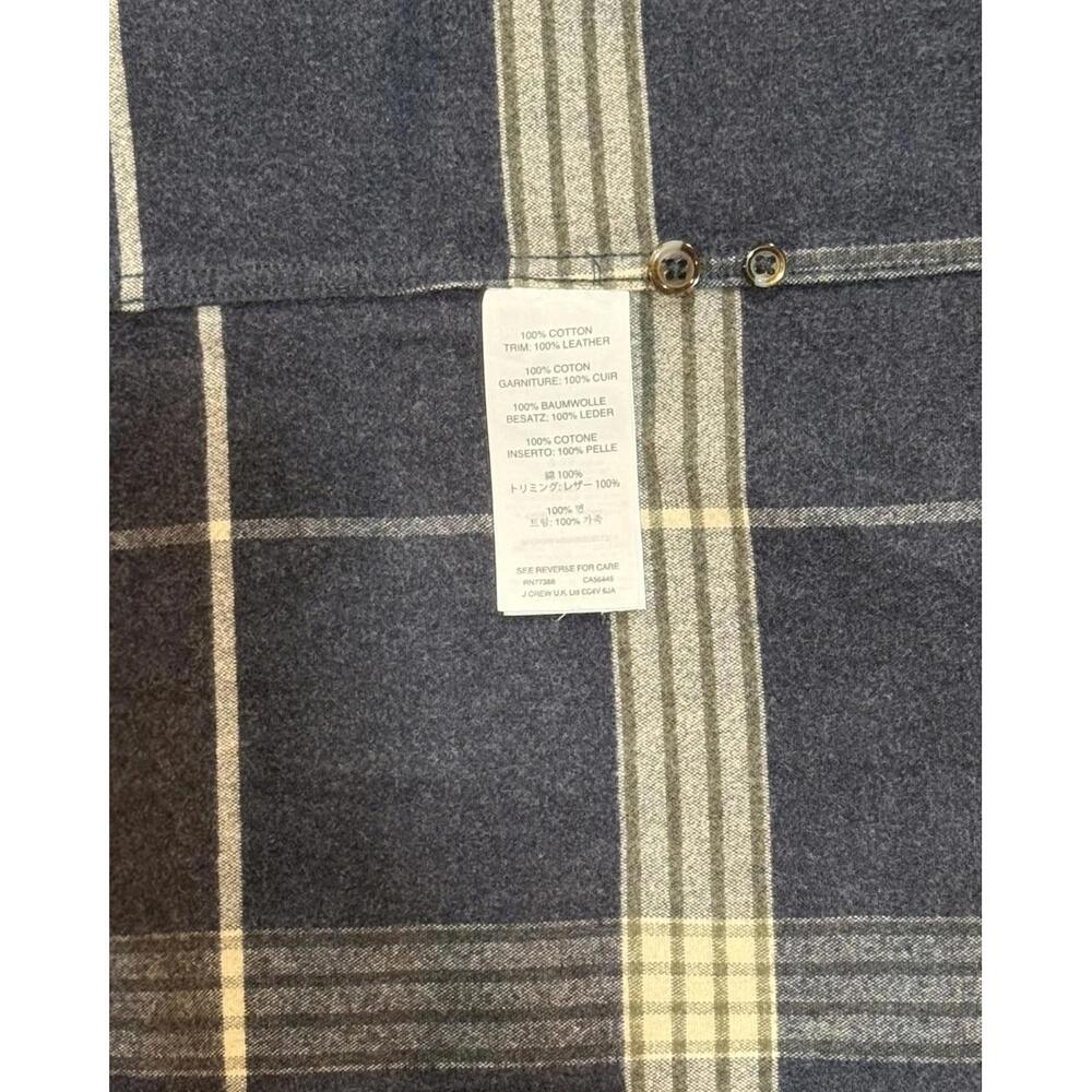 Men's Large J.Crew Navy Blue Plaid Flannel Oxford Elbow Pads Button Up Shirt! - Picture 4 of 5